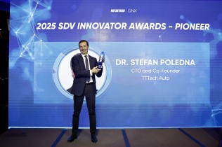 TTTech Auto 首席技术官 Stefan Poledna博士荣获 2025 年 MotorTrend SDV 创新者奖